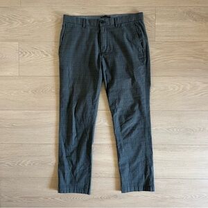 Banana Republic Men’s Slim Fit Gray Plaid Chino Pants Trousers Size 34x30